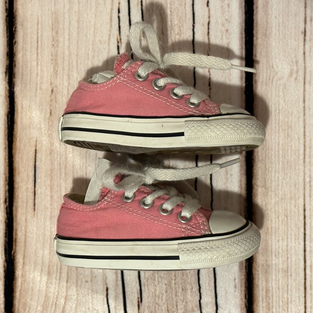 Converse little kids pink all star shoes size 3 - Picture 4 of 9